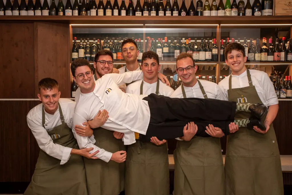 La brigata di cucina del NIN