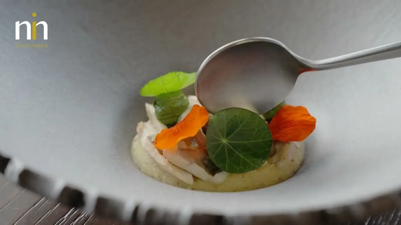 NIN Ristorante, video